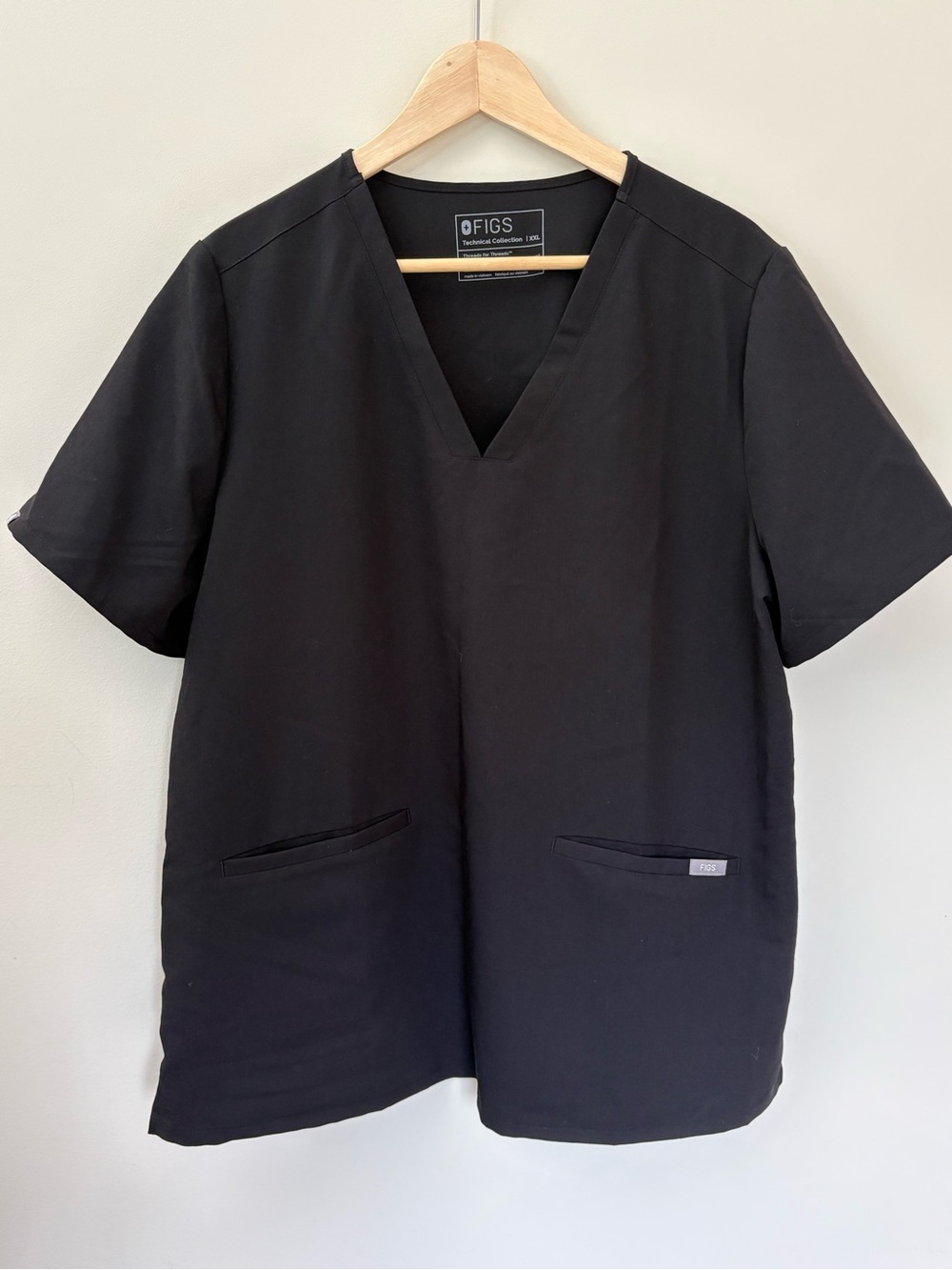 Figs Technical Collection Scrub Top Size XXL Black Short Sleeve